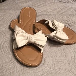 Sonoma sandals